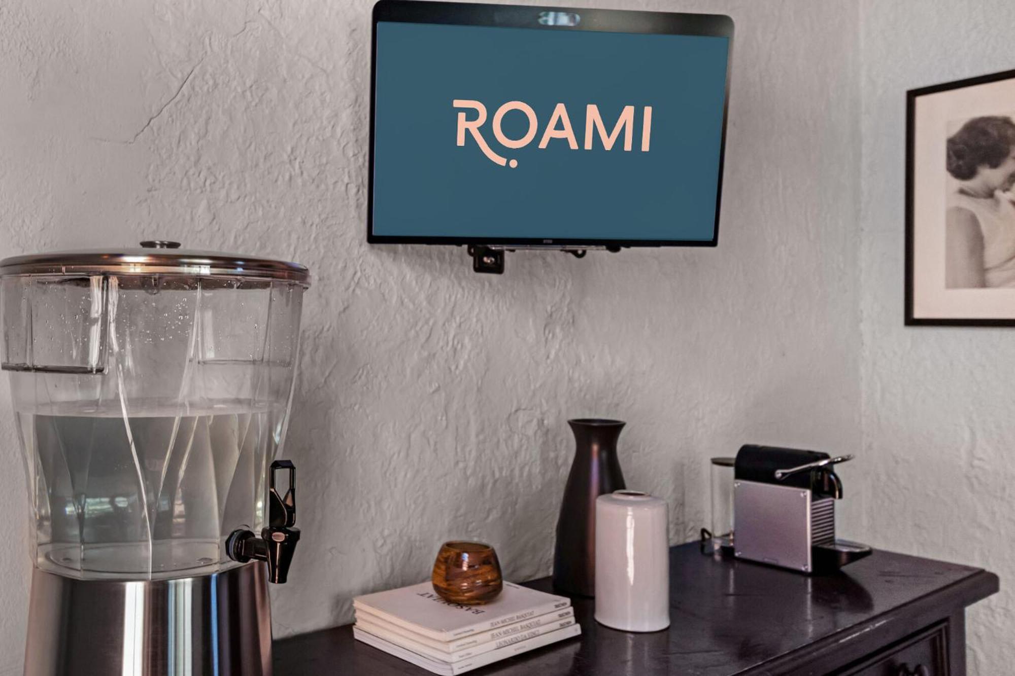 Roami At Tower Hotel - Calle Ocho Miami Extérieur photo