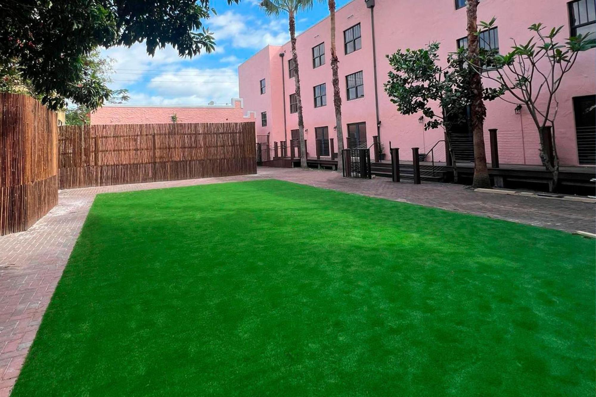 Roami At Tower Hotel - Calle Ocho Miami Extérieur photo